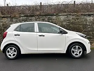 Used 2018 Kia Picanto 1 White - Interior and Exterior details 4