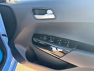 Used 2018 Kia Picanto 2 Blue - Interior and Exterior details 19