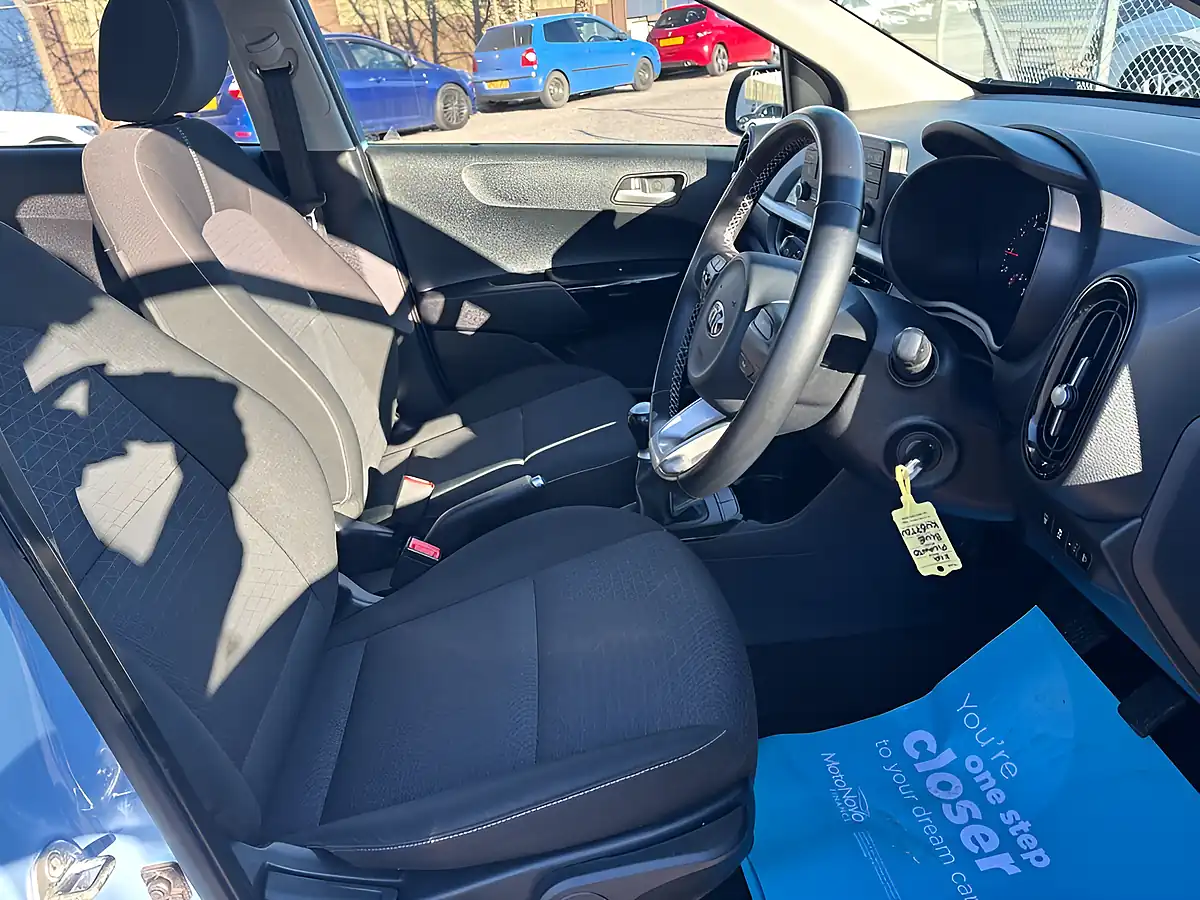Used 2018 Kia Picanto 2 Blue - Interior and Exterior details 3