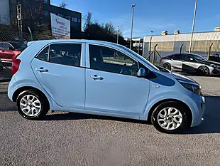 Used 2018 Kia Picanto 2 Blue - Interior and Exterior details 7