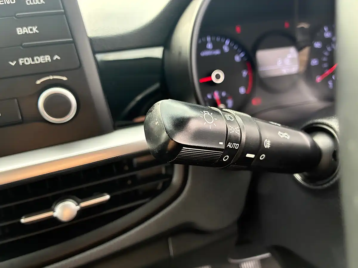 Used 2018 Kia Picanto 2 Blue - Interior and Exterior details 16
