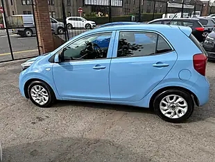 Used 2018 Kia Picanto 2 Blue - Interior and Exterior details 6