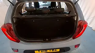 Used 2018 Kia Picanto 2 Blue - Interior and Exterior details 14