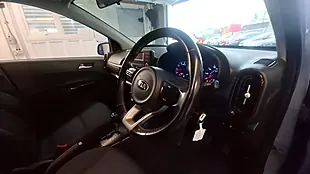 Used 2018 Kia Picanto 2 Blue - Interior and Exterior details 15