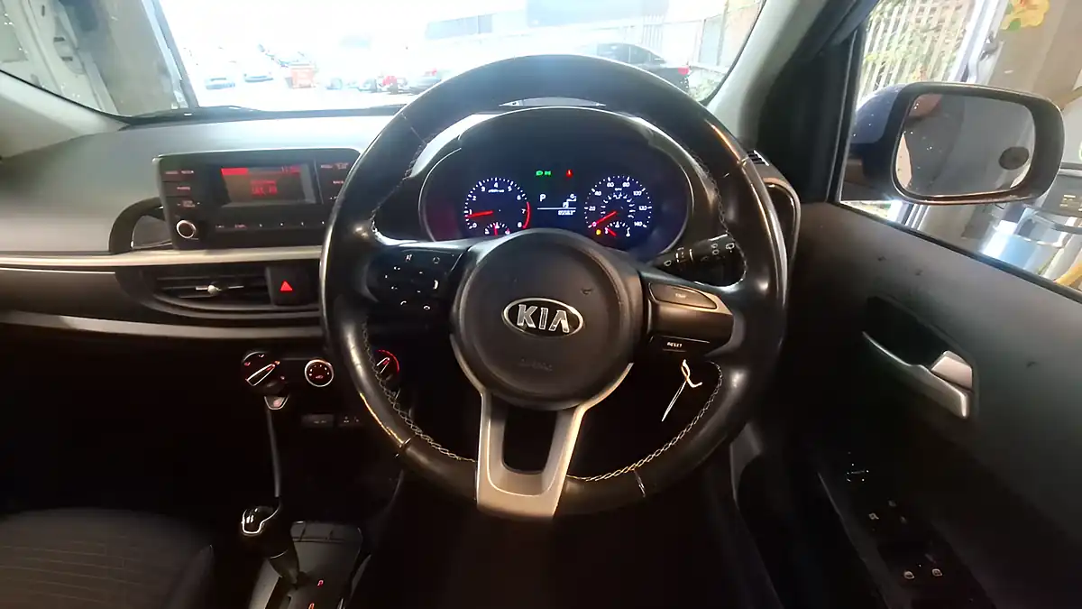 Used 2018 Kia Picanto 2 Blue - Interior and Exterior details 2