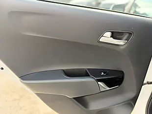 Used 2018 Kia Picanto 2 I Ideal White - Interior and Exterior details 10