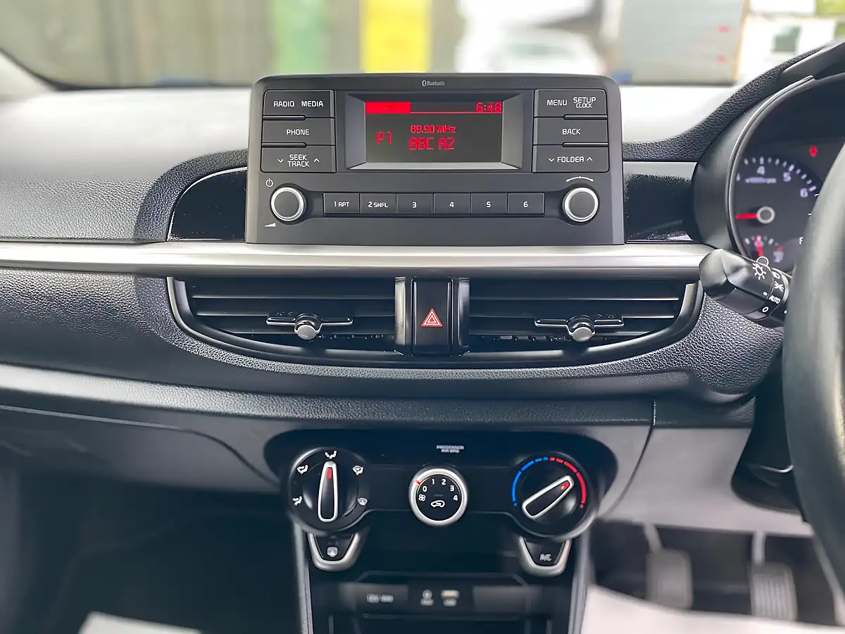 Used 2018 Kia Picanto 2 Red - Interior and Exterior details 6