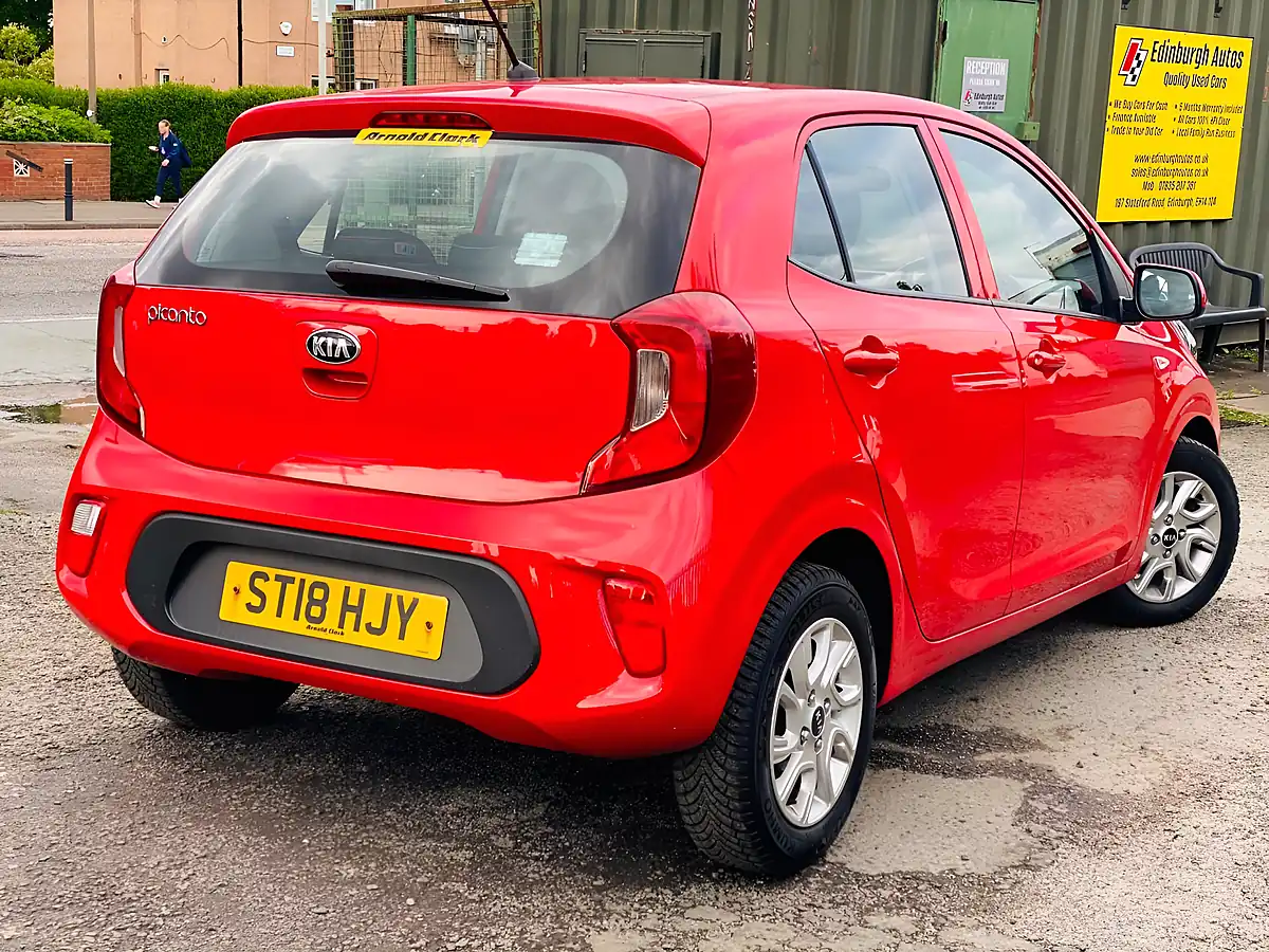 Used 2018 Kia Picanto 2 Red - Interior and Exterior details 7