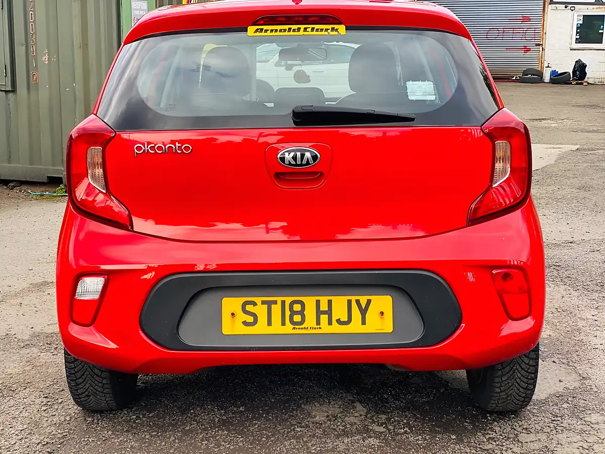 Used 2018 Kia Picanto 2 Red - Interior and Exterior details 8