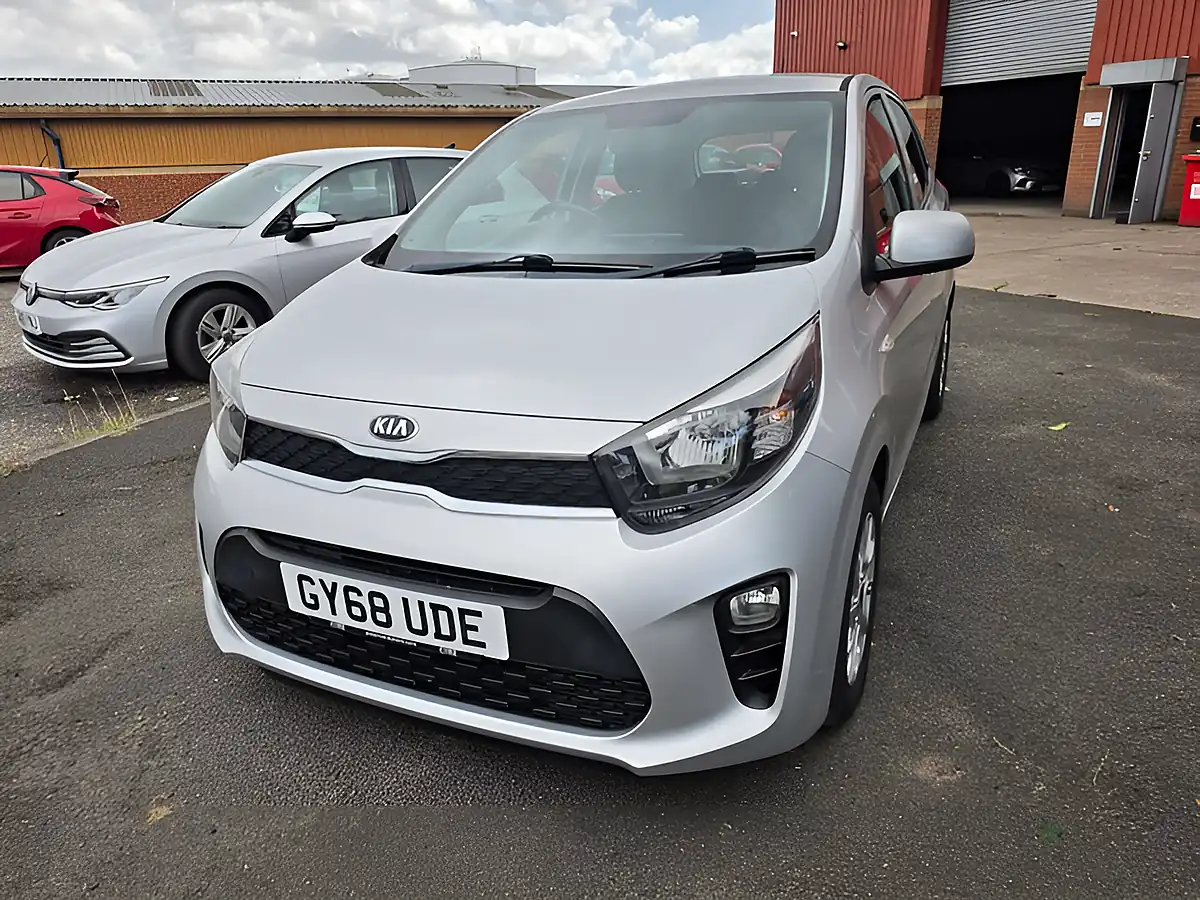 Used 2018 Kia Picanto 2 Silver - Interior and Exterior details 12