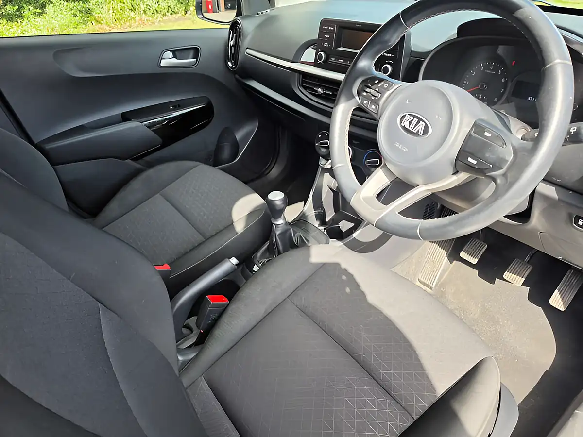 Used 2018 Kia Picanto 2 Silver - Interior and Exterior details 19