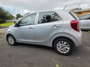 Used 2018 Kia Picanto 2 Silver - Interior and Exterior details 7