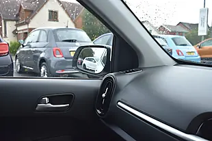 Used 2018 Kia Picanto 2 White - Interior and Exterior details 17