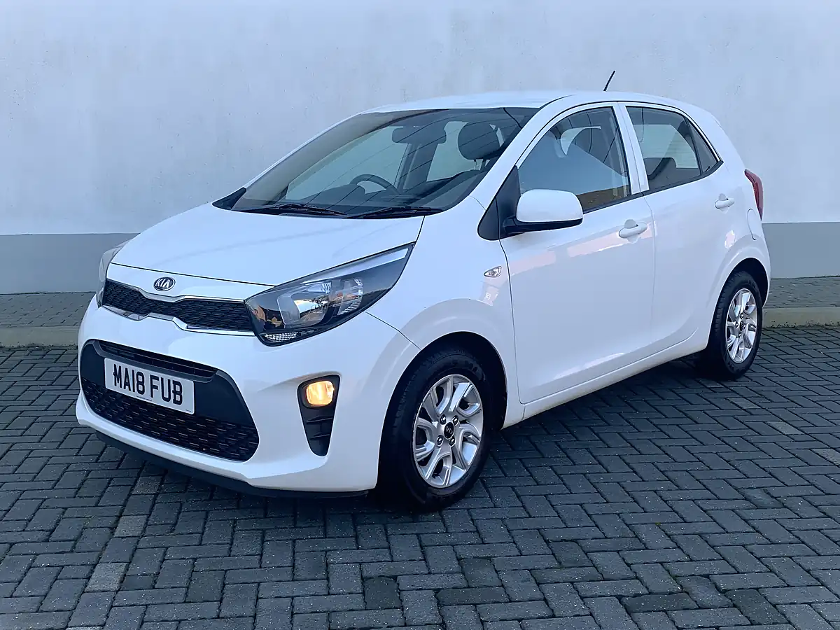 Used 2018 Kia Picanto 2 White - Interior and Exterior details 4