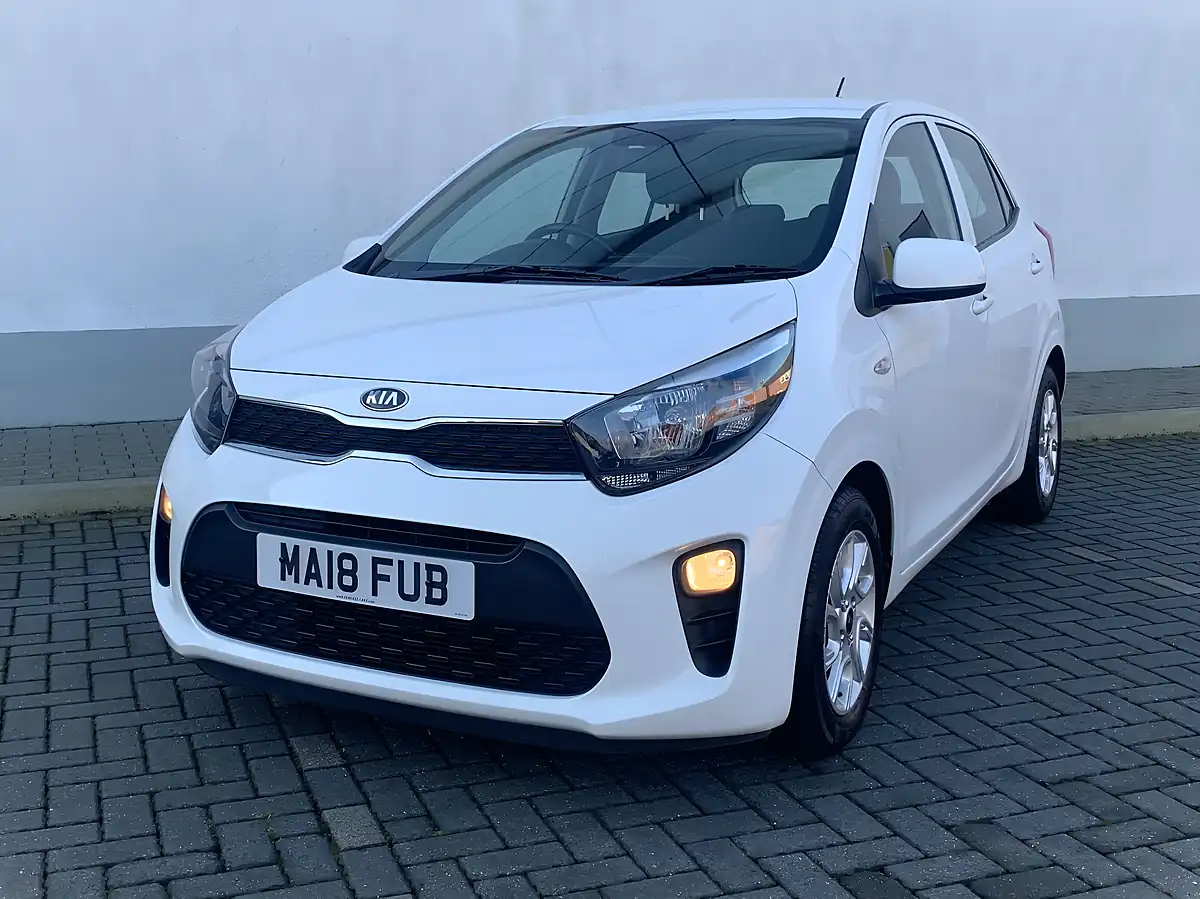 Used 2018 Kia Picanto 2 White - Interior and Exterior details 7