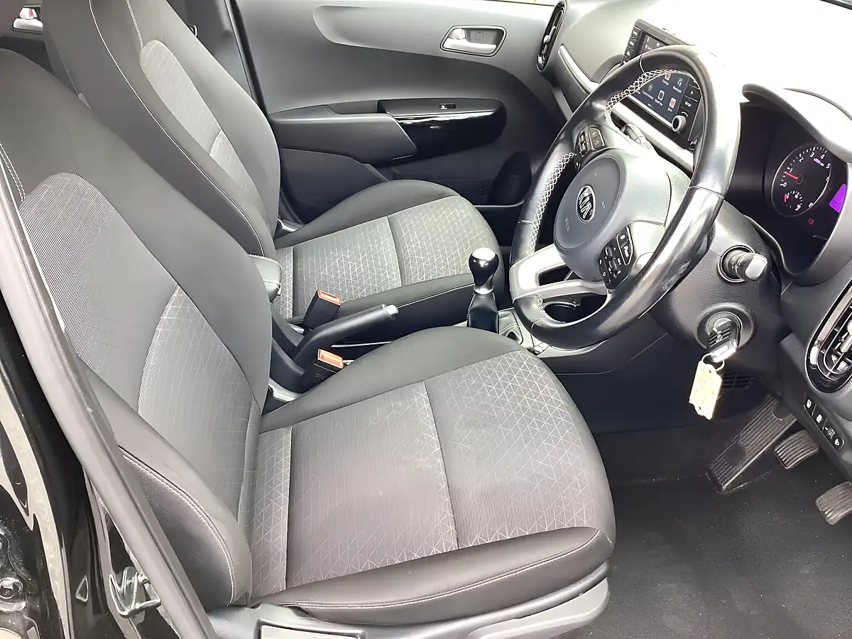 Used 2018 Kia Picanto 3 Black - Interior and Exterior details 5