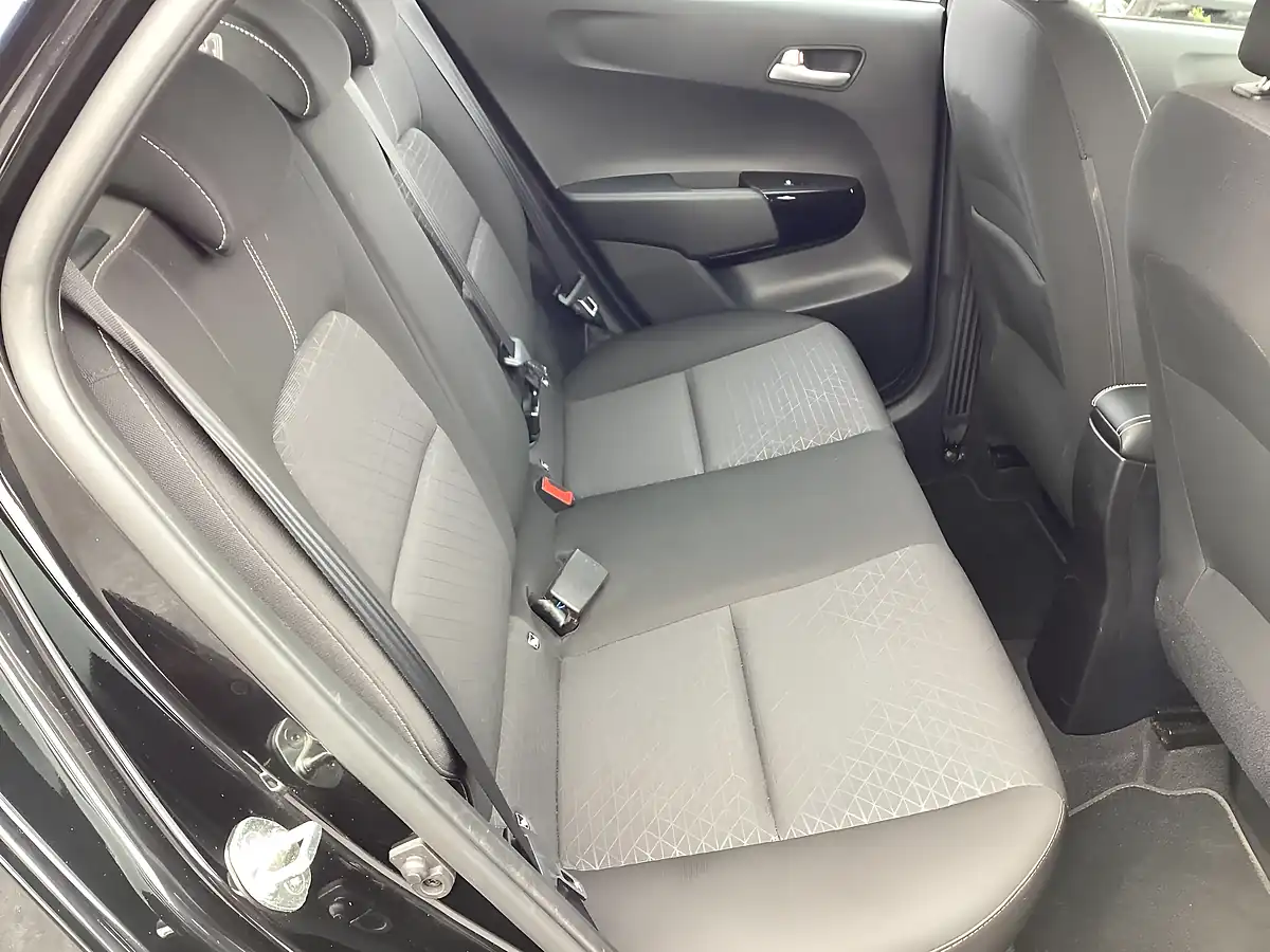 Used 2018 Kia Picanto 3 Black - Interior and Exterior details 8
