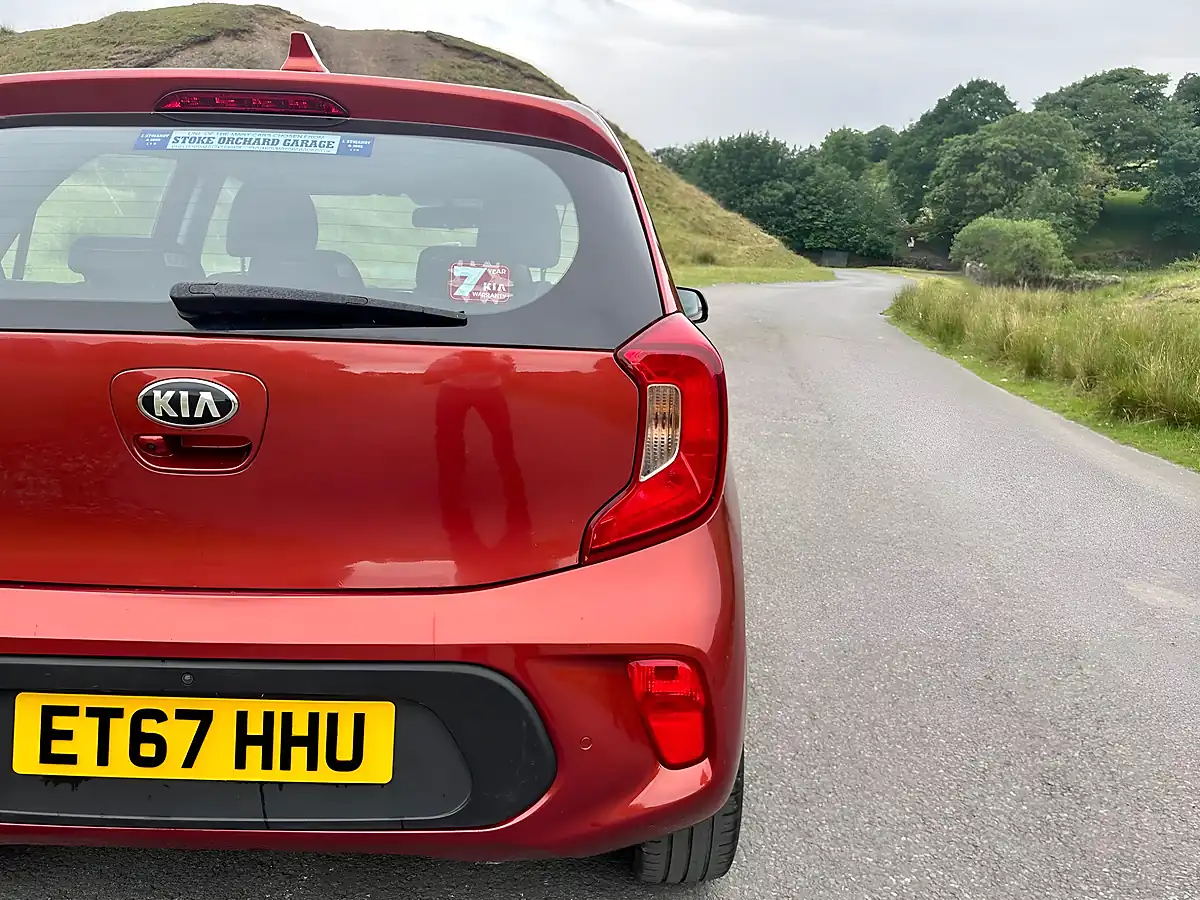 Used 2018 Kia Picanto 3 Orange - Interior and Exterior details 10