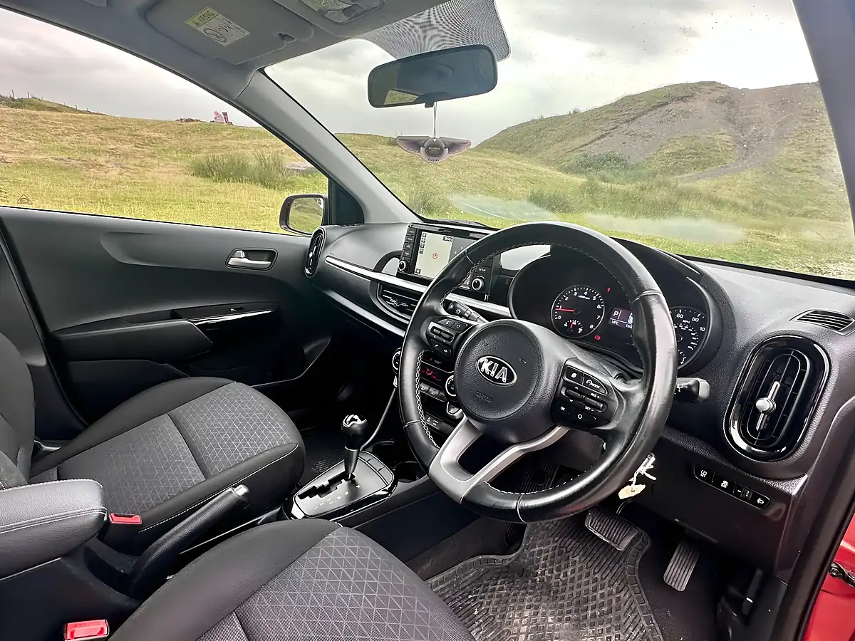 Used 2018 Kia Picanto 3 Orange - Interior and Exterior details 2