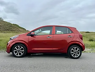 Used 2018 Kia Picanto 3 Orange - Interior and Exterior details 4