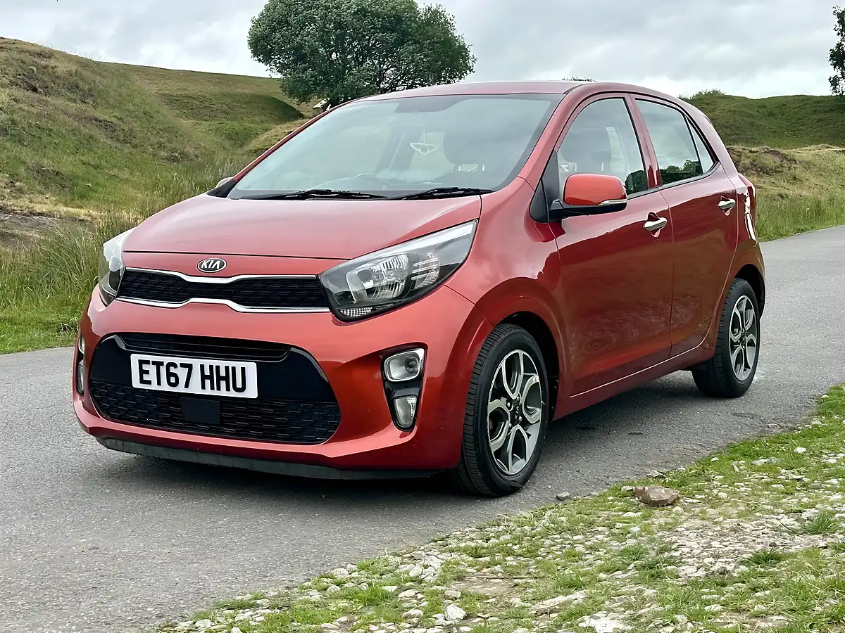 Used 2018 Kia Picanto 3 Orange - Interior and Exterior details 5