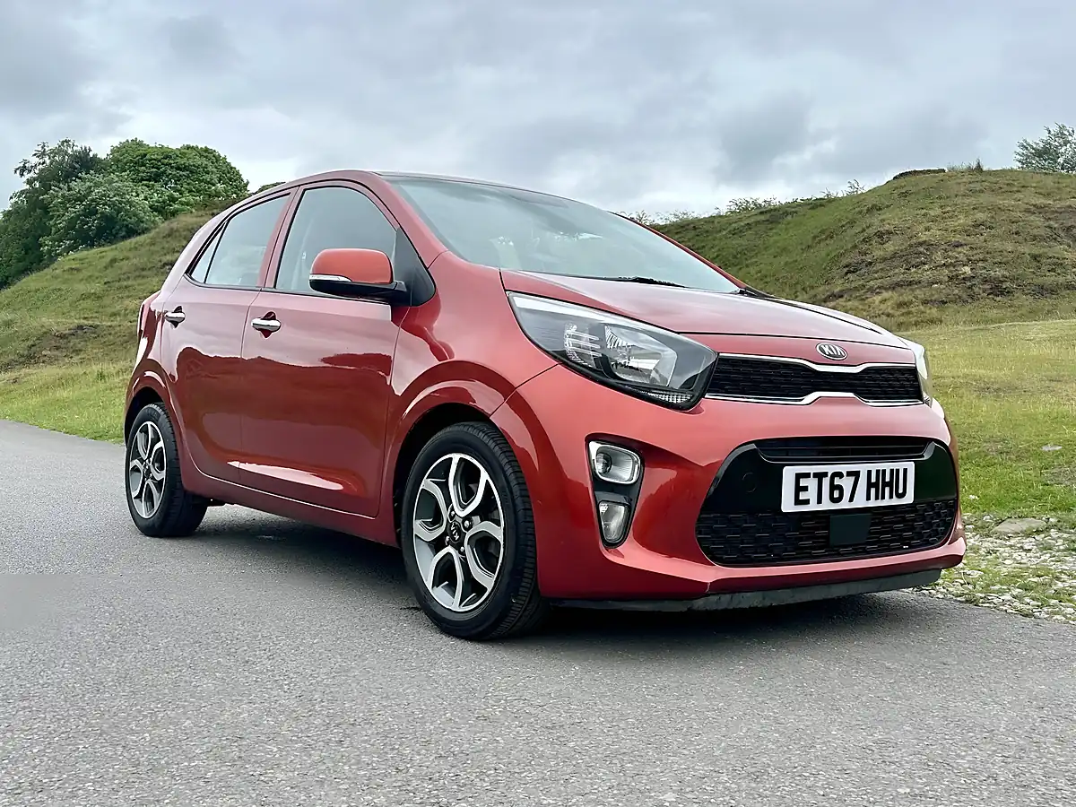 Used 2018 Kia Picanto 3 Orange - Interior and Exterior details 7