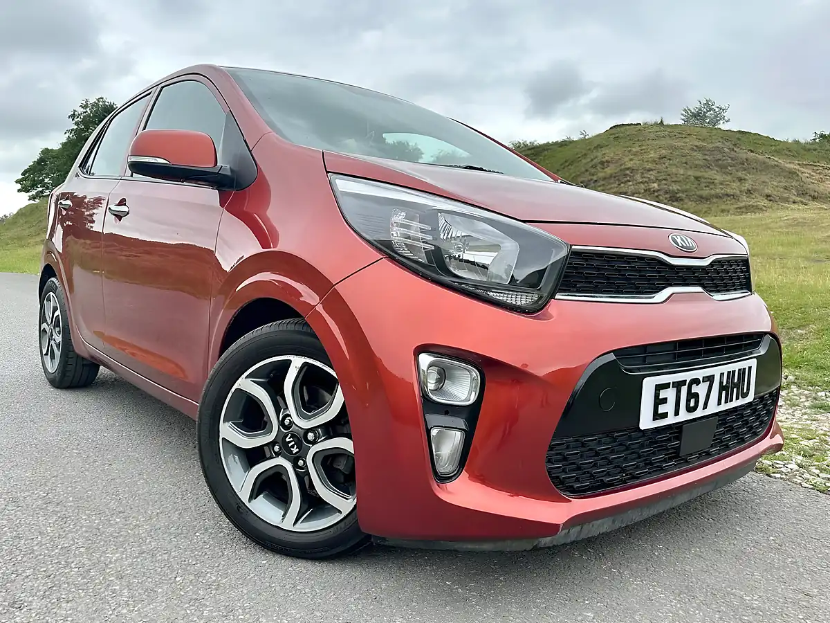 Used 2018 Kia Picanto 3 Orange - Interior and Exterior details 8