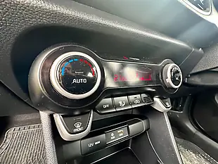 Used 2018 Kia Picanto 3 Orange - Interior and Exterior details 9