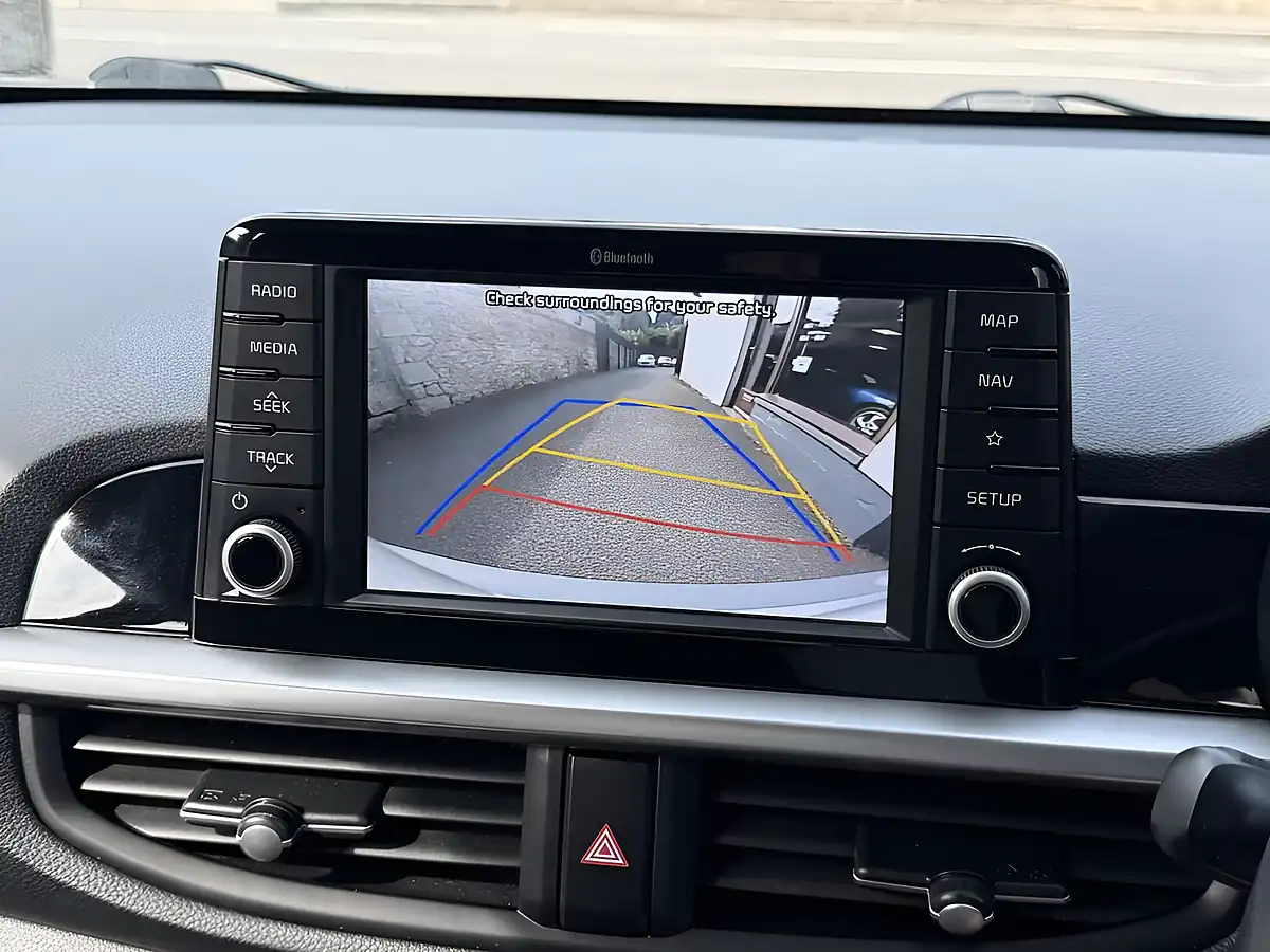 Used 2018 Kia Picanto 3 Silver - Interior and Exterior details 15