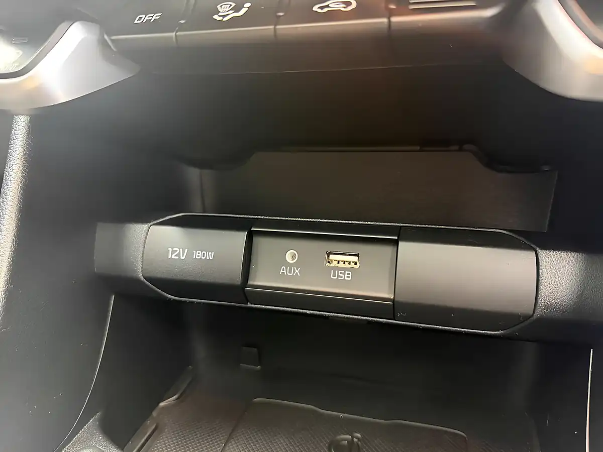Used 2018 Kia Picanto GT-Line S White - Interior and Exterior details 17