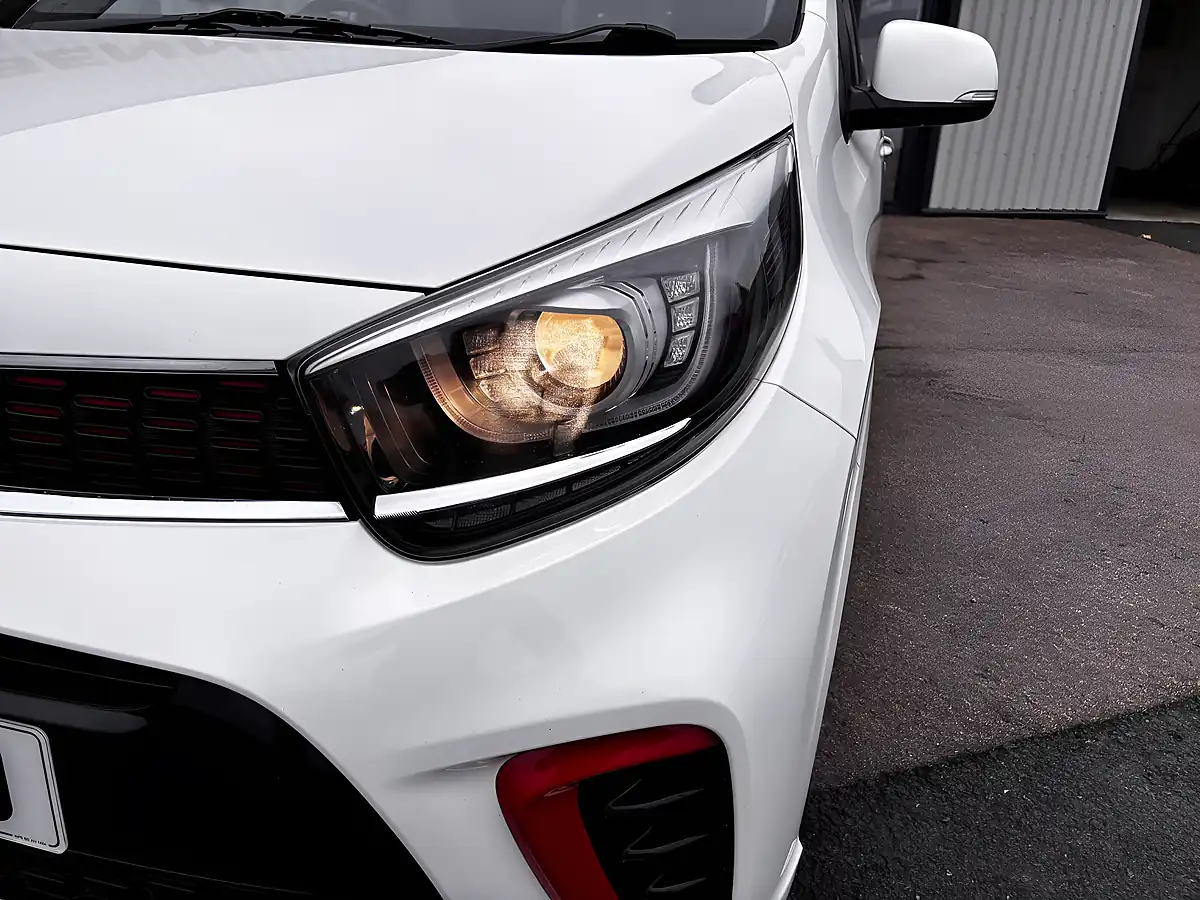 Used 2018 Kia Picanto GT-Line S White - Interior and Exterior details 12