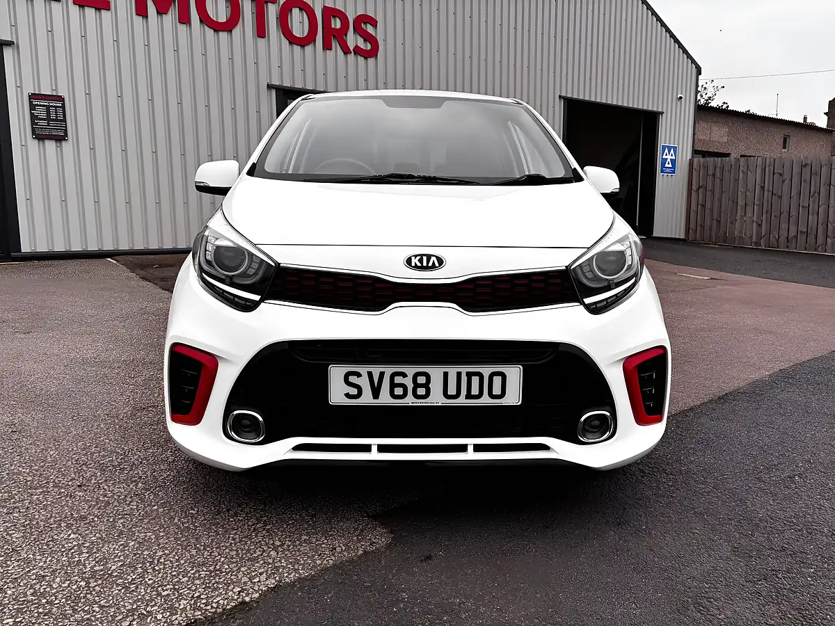 Used 2018 Kia Picanto GT-Line S White - Interior and Exterior details 7