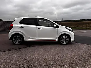 Used 2018 Kia Picanto GT-Line S White - Interior and Exterior details 9