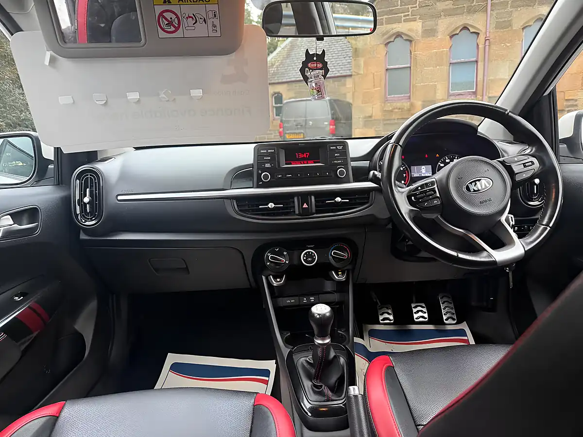 Used 2018 Kia Picanto GT-Line White - Interior and Exterior details 11