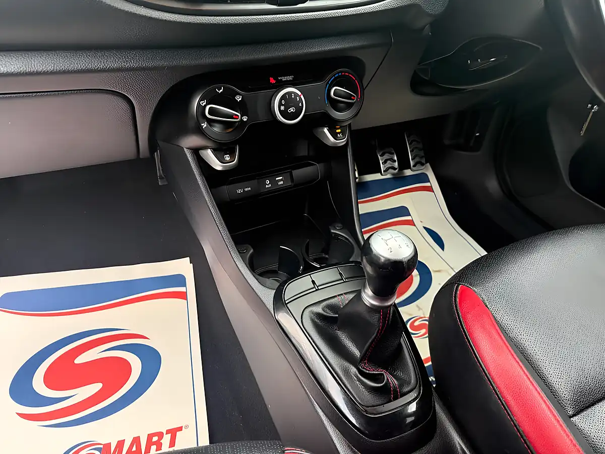 Used 2018 Kia Picanto GT-Line White - Interior and Exterior details 14