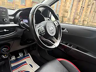 Used 2018 Kia Picanto GT-Line White - Interior and Exterior details 15