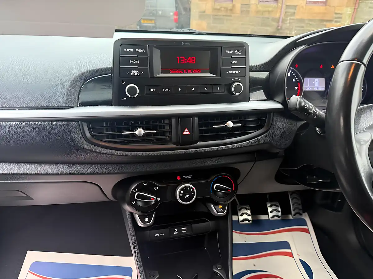 Used 2018 Kia Picanto GT-Line White - Interior and Exterior details 16