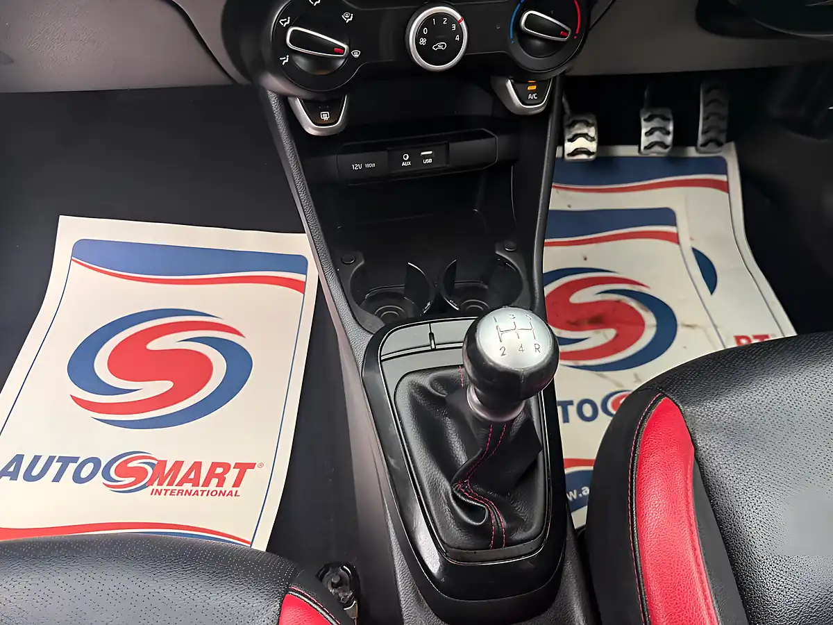 Used 2018 Kia Picanto GT-Line White - Interior and Exterior details 17