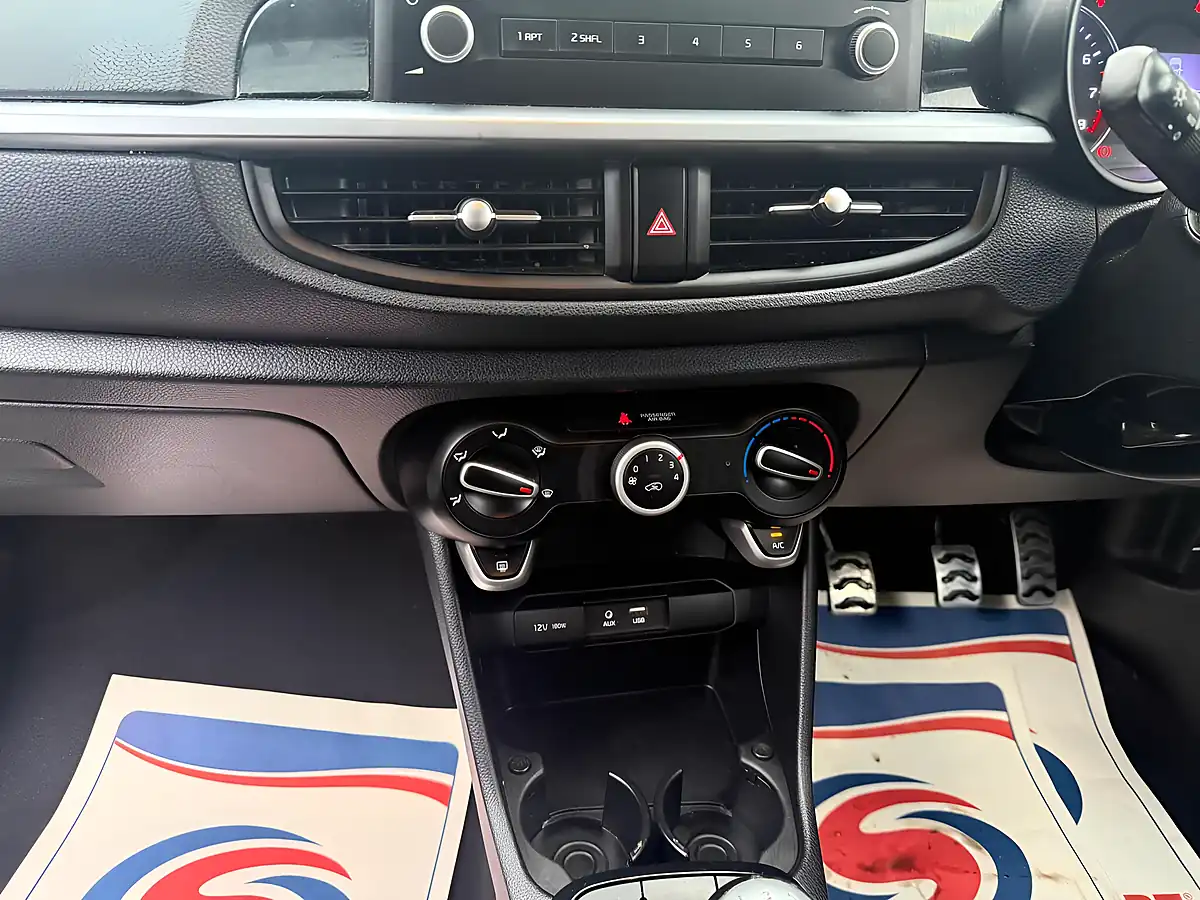 Used 2018 Kia Picanto GT-Line White - Interior and Exterior details 18