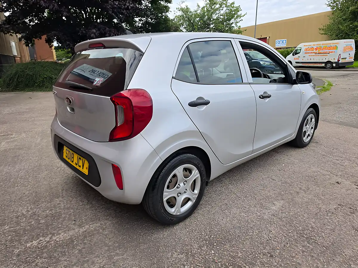 Used 2018 Kia Picanto Picanto 1 Silver - Interior and Exterior details 16