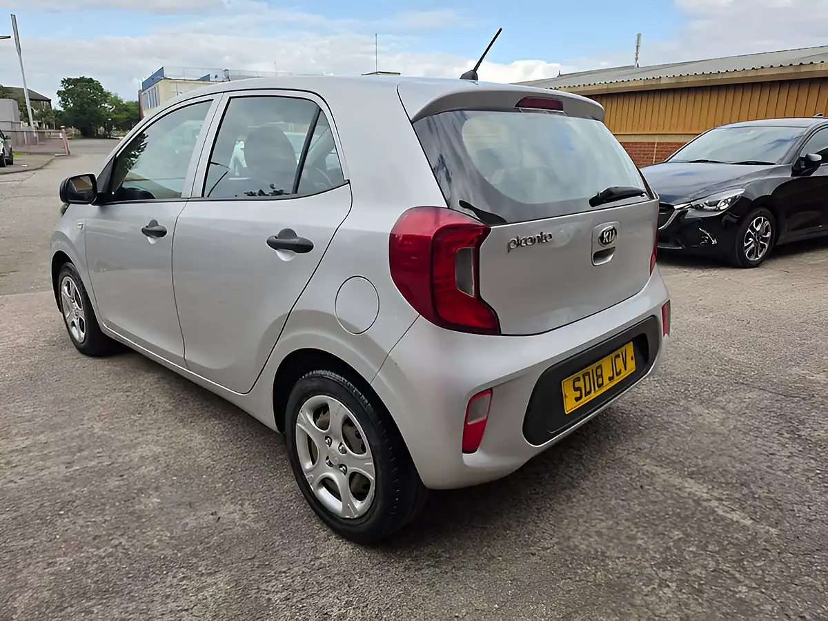 Used 2018 Kia Picanto Picanto 1 Silver - Interior and Exterior details 8