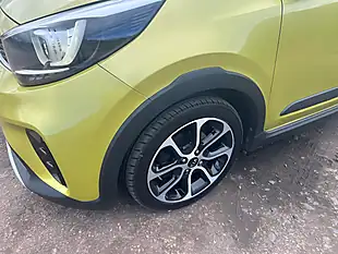 Used 2018 Kia Picanto X-Line Green - Interior and Exterior details 14