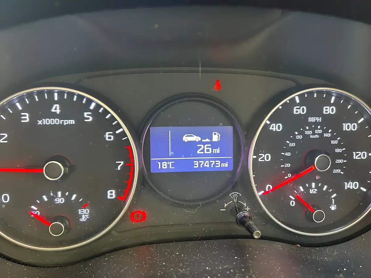 Used 2018 Kia Picanto X-Line Green - Interior and Exterior details 5