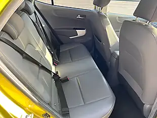 Used 2018 Kia Picanto X-Line Green - Interior and Exterior details 7