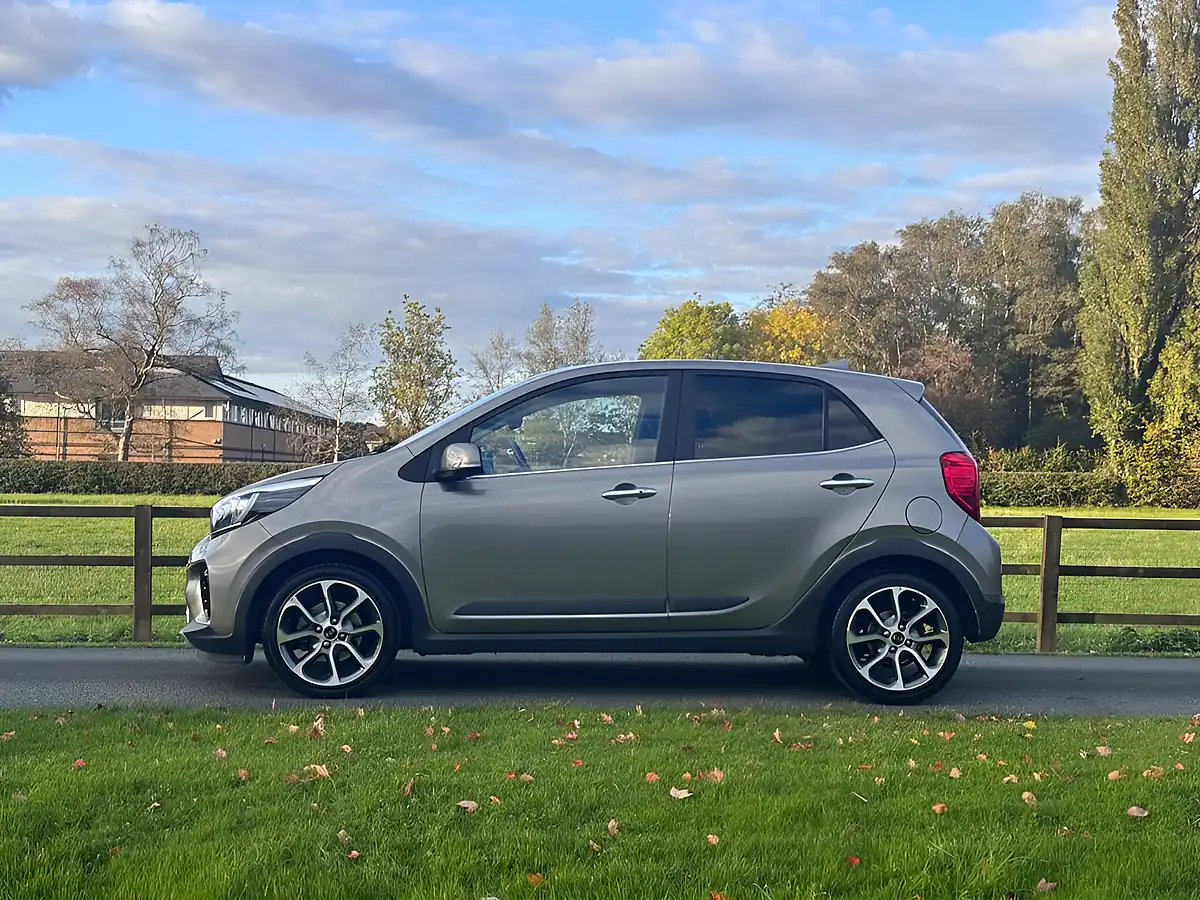 Used 2018 Kia Picanto X-Line S Silver - Interior and Exterior details 6
