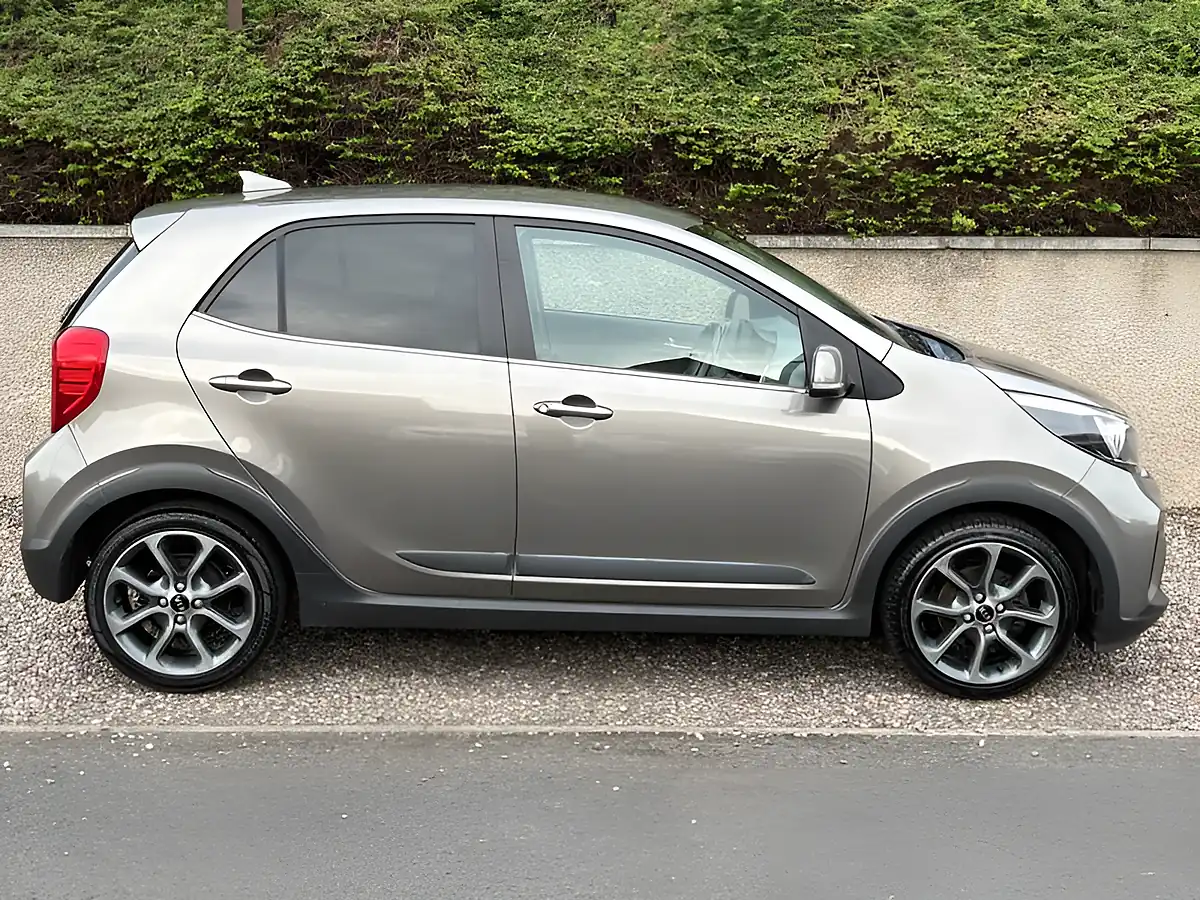 Used 2018 Kia Picanto X-Line Silver - Interior and Exterior details 2
