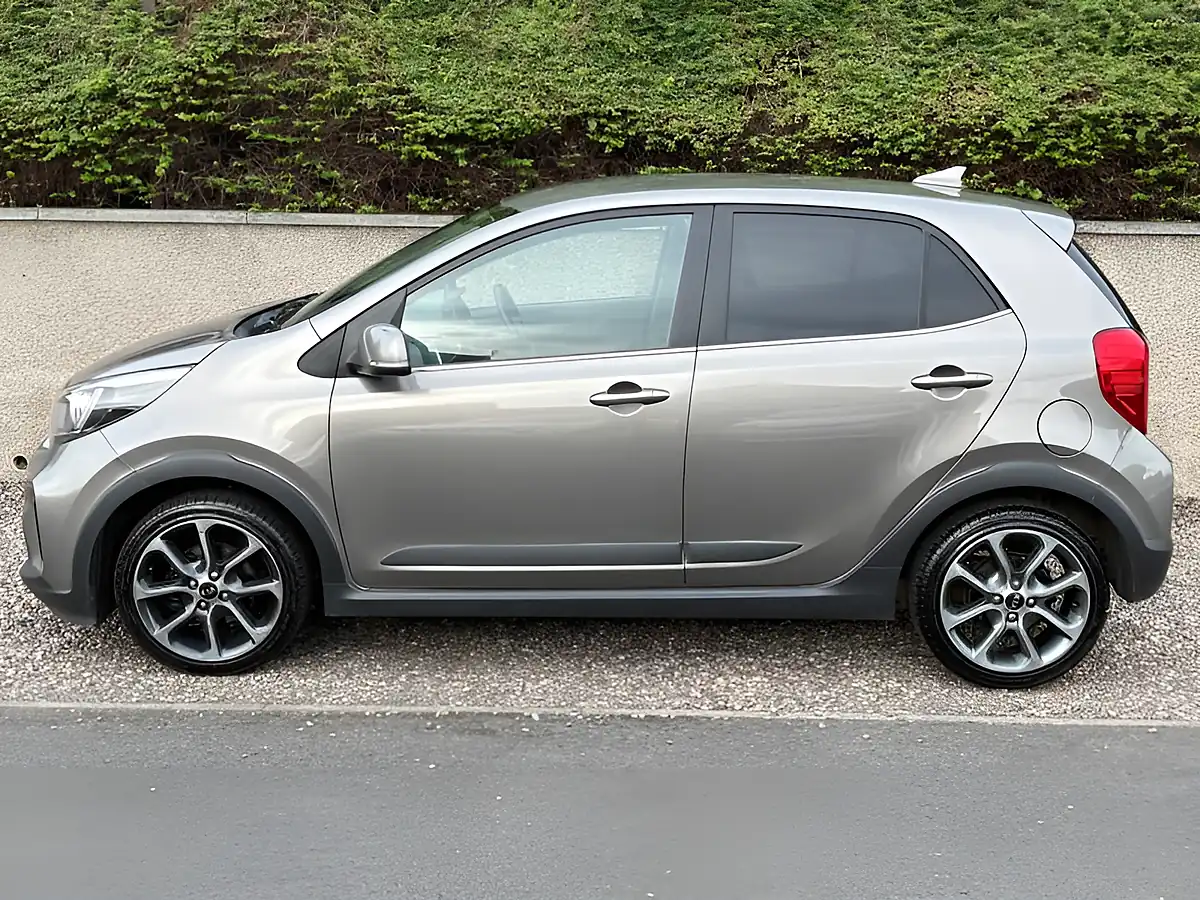 Used 2018 Kia Picanto X-Line Silver - Interior and Exterior details 3