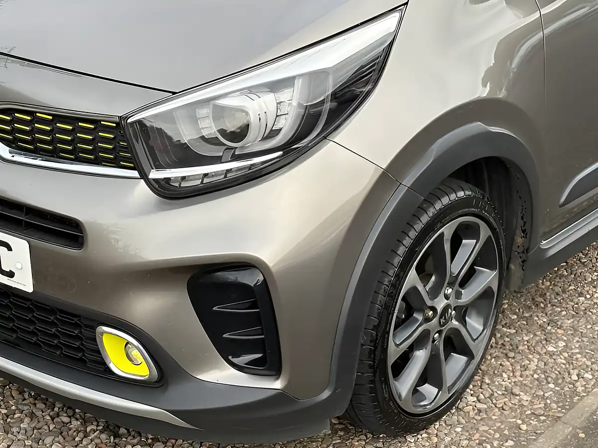Used 2018 Kia Picanto X-Line Silver - Interior and Exterior details 7
