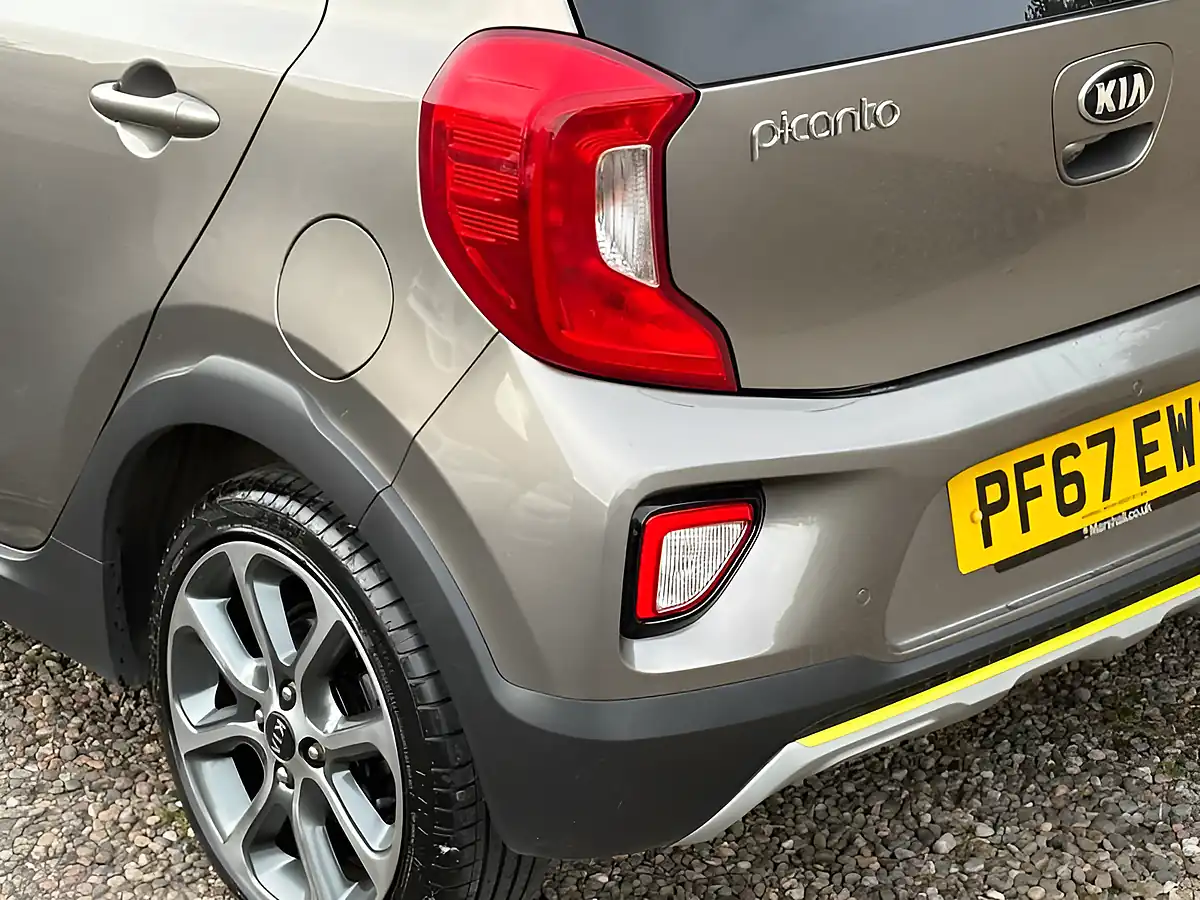 Used 2018 Kia Picanto X-Line Silver - Interior and Exterior details 8