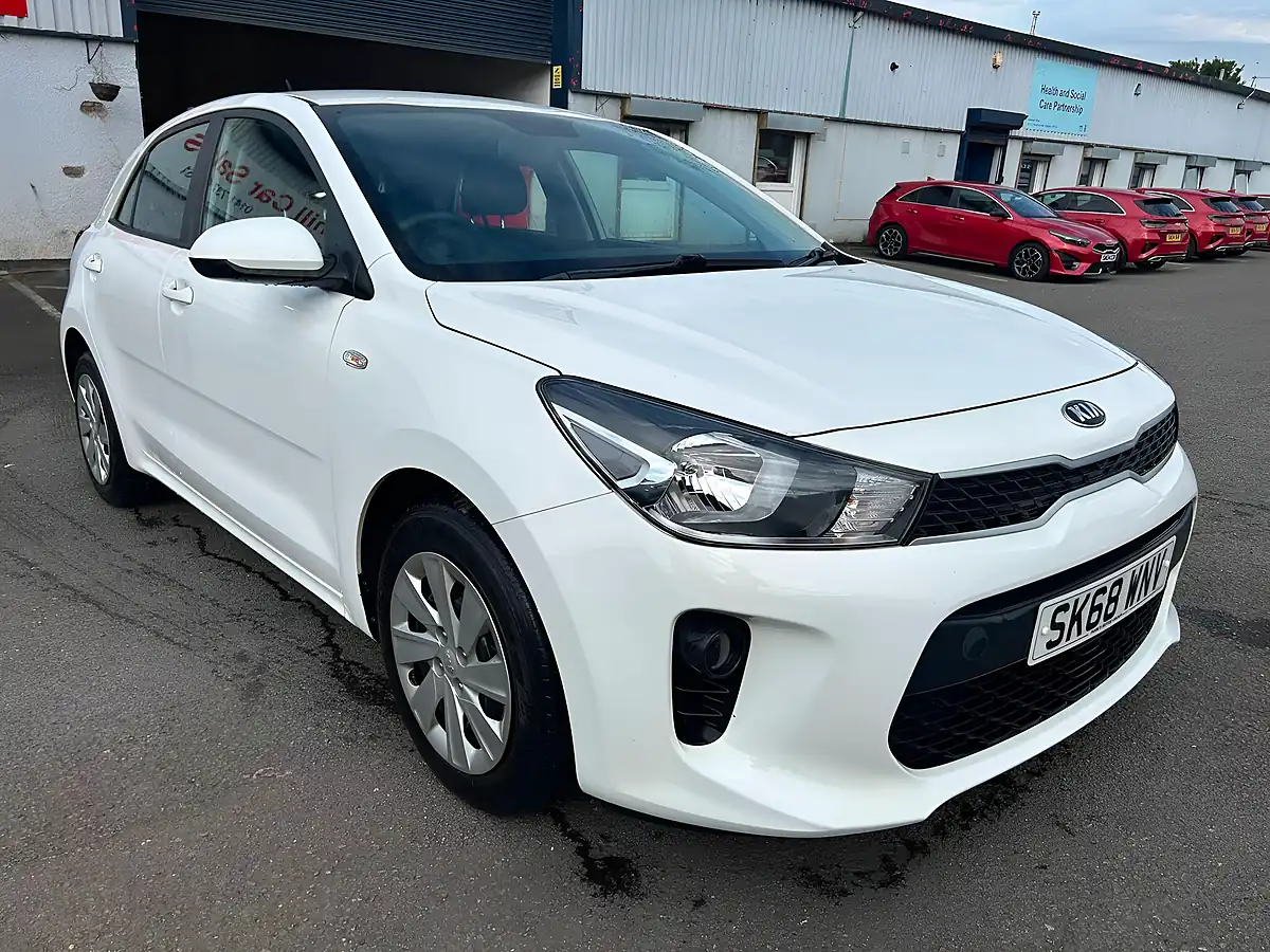 Used 2018 Kia Rio 1 White - Interior and Exterior details 2